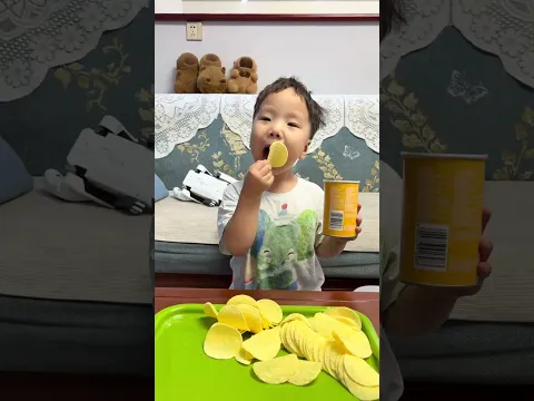 Hehe, it's absolutely incredible! #CuteKidsFunnyDaily #FamilyHumor