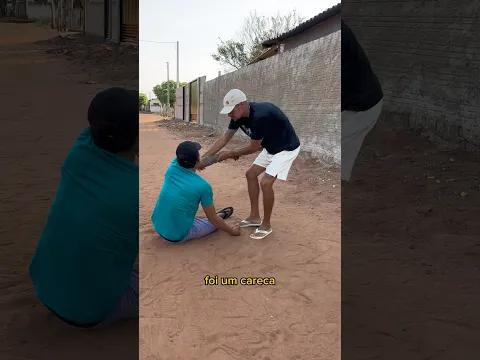 Pegando a pipa #viral #viralshorts #viralreels #comedia