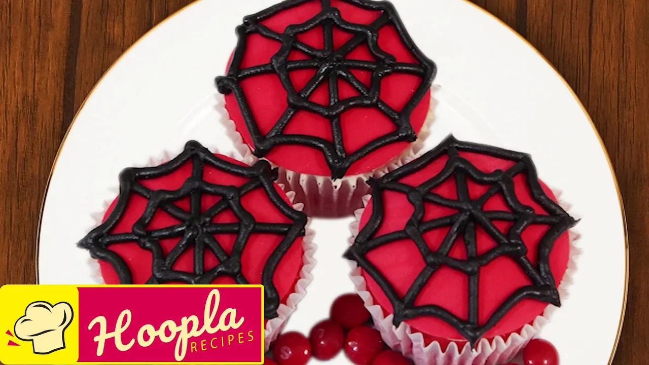 How To Make SpiderMan Cupcakes   Superhero Cake Ideas By Hoopla Recipes