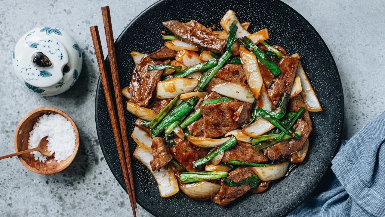 Pork Liver Stir Fry () Recipe