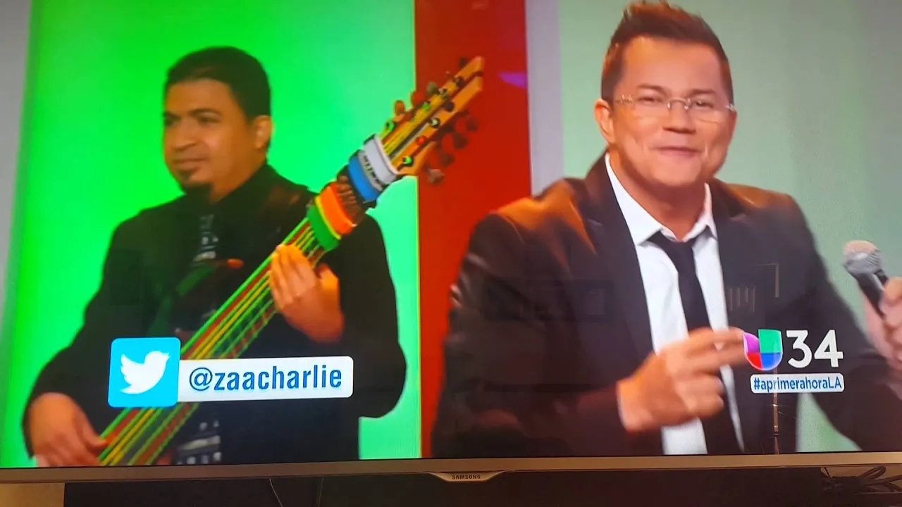 25 Rosas Charlie Zaa Univision 34 25 Rosas Charlie Zaa Univision 34