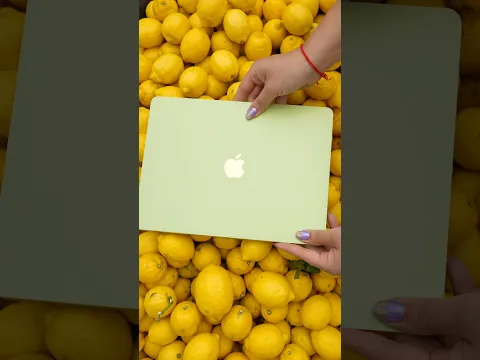 got juice? 🍋🧃 #macbookneo citrus