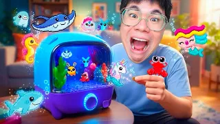 ตู้ปลาอะไร...ไม่มีน้ำสักหยด? 🐟 แกะกล่อง Bitzee Aquarium!