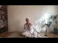 15-minute kundalini yoga chakra boost | FUN CHAKRA SEQUENCE | Yogigems