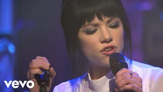 carly rae jepsen run away with me your type medley late night with seth meyers 