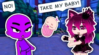 THROWING A BABY AT PEOPLE on Gacha Online Roblox