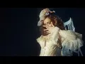 Download Lagu Dara Ekimova - c'est la vie (Official Video)