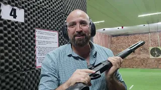 Fecha o tambor, joga para trás e Peteco, peteco, peteco