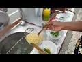 Download Lagu RELA BERHENTI JUALAN BASO DEMI MIE AYAM 13 RIBU PAKE SEPEDA!