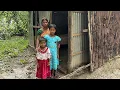 Download Lagu স্বামী মারা যাবার পর,ছোটো ছোটো দুই মেয়ে নিয়ে দিন মজুরের কাজ করে অসহায় ভাবে দিন কাটাচ্ছে এই দিদি, 