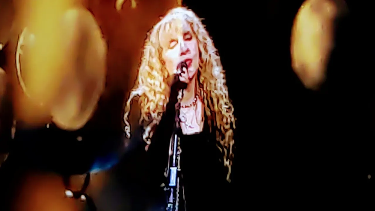 Stevie Nicks STAND BACK  Live 10-01-2023 Madison Square Garden MSG NYC 4K