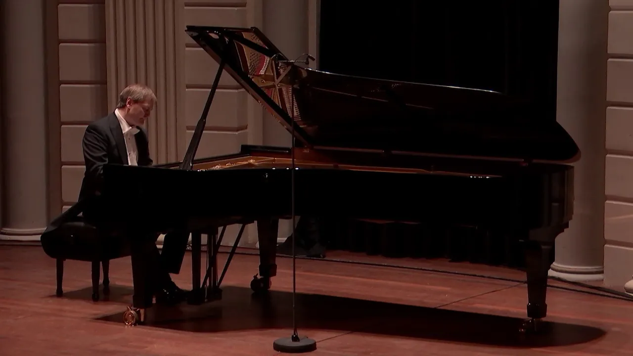 Tchaikovsky - The Seasons op. 37b - October / Autumn song Tchaikovsky - The Seasons op. 37b - October / Autumn song