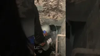 مغامرات في احد الكهوف في صحراء  مغامرات في احد الكهوف في صحراء