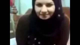 بوس واحضان وتقطيع شفايف كلام يهيج وبيقولها احنا جبنا كام امبارح    دندنها