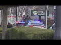 Suspect barricade in Hood River OR home following active shooting event