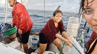 sailboat HELPERS all about winches