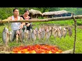 Download Lagu Making handmade smoked fish, CEO Ngoc leaves the city to return to the wild with Ly Tu Nga