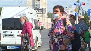 Омичей предложили больше не пускать в общественный транспорт без масок