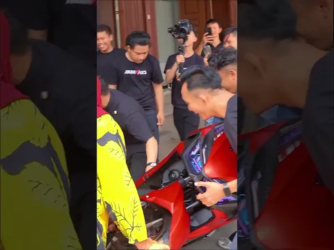 emak gila nabrak😱