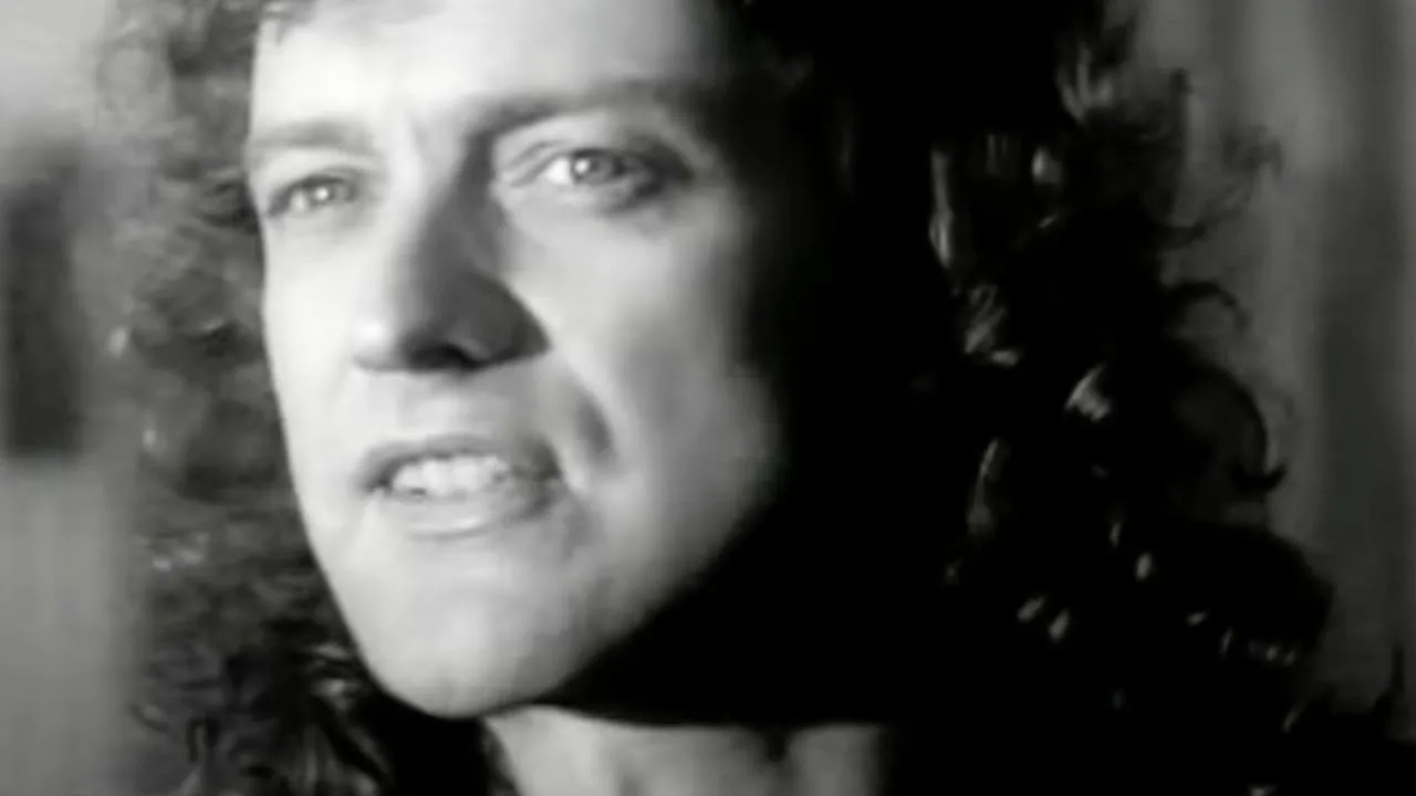 Lou Gramm - Just Between You and Me (Official Music Video) Lou Gramm - Just Between You and Me (Official Music Video)