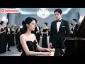 Download Lagu Istri memainkan piano di panggung dengan gaun hitam, suami selingkuh pun tertegun
