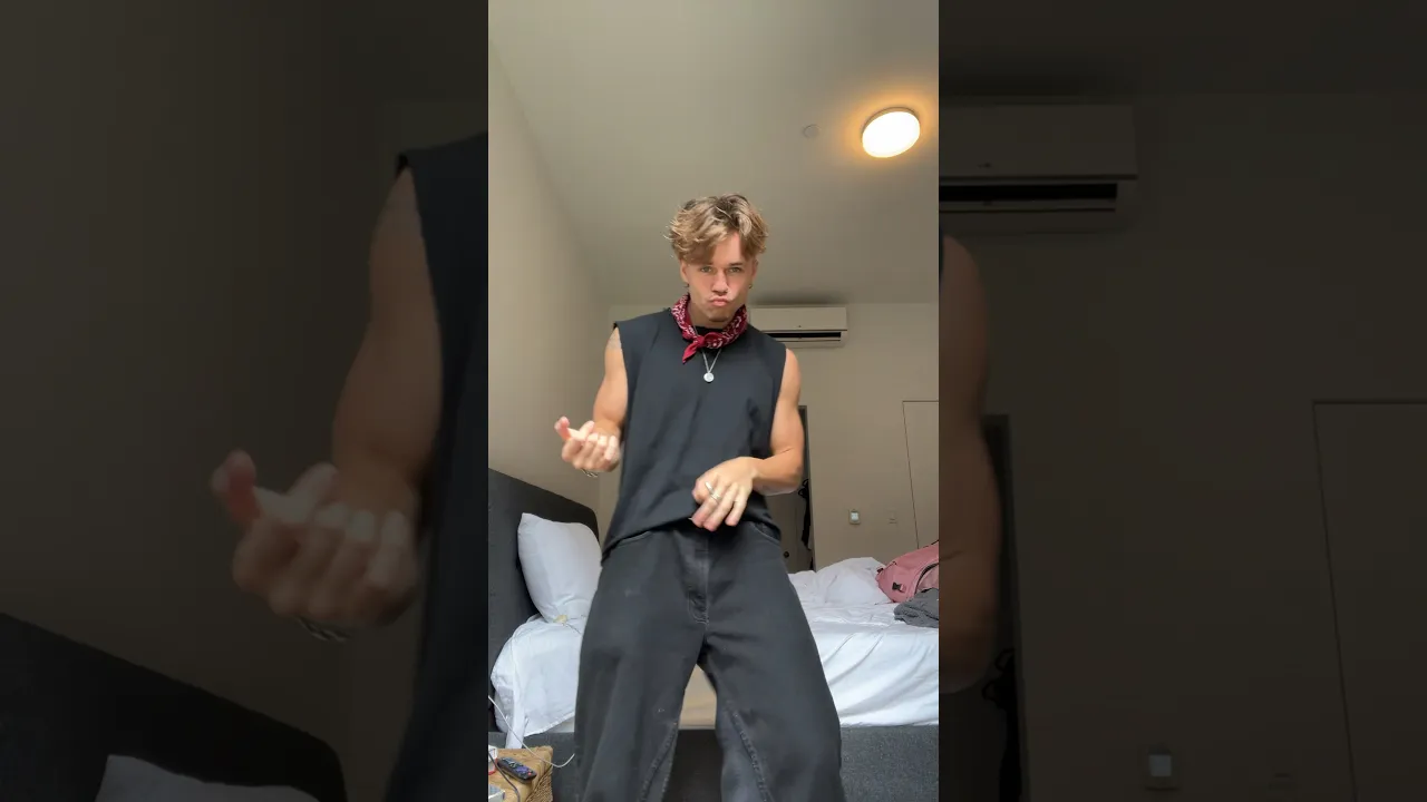 Leonardo Hair