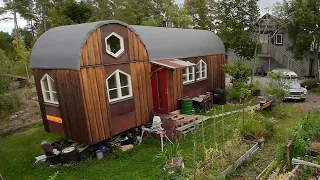 How He Built A Dream Home Using Only Flea Market Finds