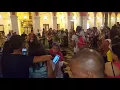 Zina - Babylone dans la rue Place Massena Nice, FRANCE