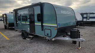 2025 Keystone Reign 18RB New Rv in town Light weight premium single axle