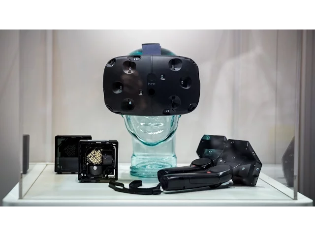 HTC Vive - самая виртуальная реальность от Valve, несовместимая с реальностью. (Steam VR)