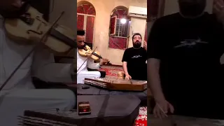 الفنان الاهوازی حسن الامیری معه عازف الکمان علی طالب ونین یفطر القلب ظیم للفاقد 