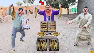 لما امك واخوك الصغير يبيعوا رنجه وفسيخ في شم النسيم عمر نصر 