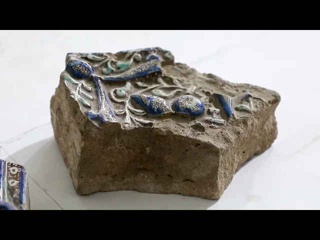 ⁣علي (عليه السلام) إرث الحاضر وتراث المستقبل