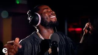 V'ghn performs 'Jab Decisions / Jabaholic' & 'Mash Up' (Blaxx cover) ' in the 1Xtra Live Lounge