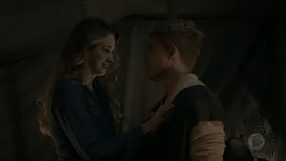 REIS NOVELA: Ainõa desabafa com Abner a preocupação com Saul