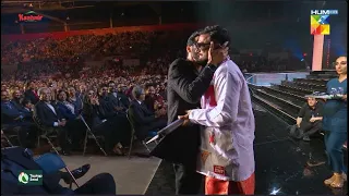 comic moment of yasir hussain kashmir 10th hum awards hum tv