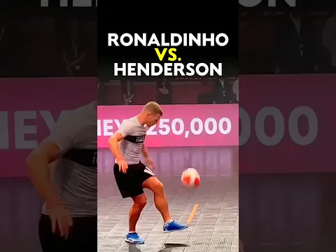 Ronaldinho VS Henderson - Unreal Football Showcase !!! #Shorts #Football