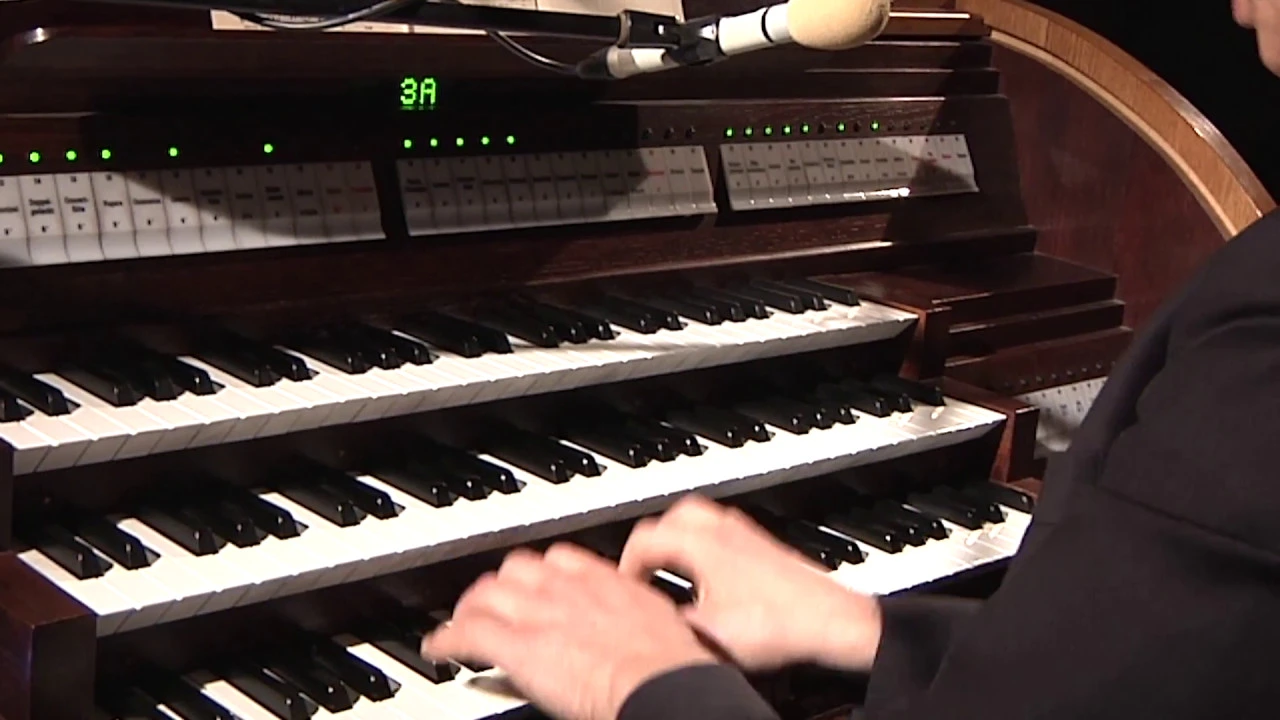 Te Deum Laudamus (latin version) - on church organ - Basilica of the Sacred Heart of Jesus in Krakow Te Deum Laudamus (latin version) - on church organ - Basilica of the Sacred Heart of Jesus in Krakow