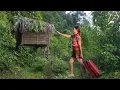 Download Lagu After three years of working in the city, the girl returned to the most beautiful bamboo house.