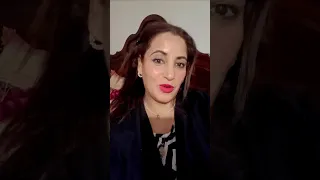 أنتي كلك على بعضك فيك انا 