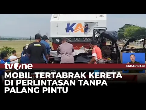 Dua Orang Tewas pada Insiden Kereta Tabrak Mobil Bak di Cirebon