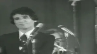 عبد الحليم حافظ أول مرة تحب يا قلبي حفل معرض دمشق الدولي 7 اغسطس 1976 HD 