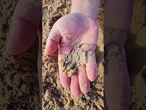 Making a Gear from Metal Droplets Found on the Beach