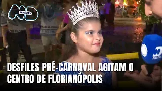 Volta à Praça XV: desfiles pré-carnaval agitam Florianópolis