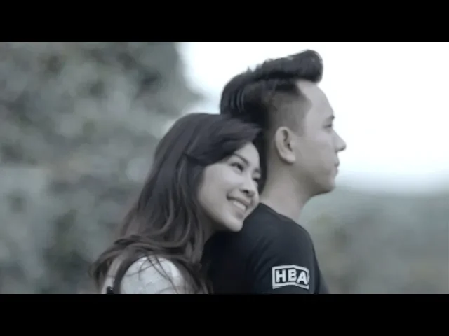 Download MP3 ILIR 7 - Salah Apa Aku (Official Music Video)