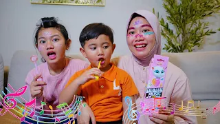SALSA AZAM MAKAN PERMEN LOLIPOP MUSIC 😱 Nyanyi IBU BILANG PAKAI INI DULU