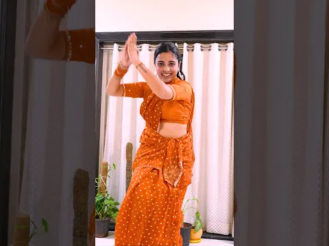 आपले बाप्पा येताय 🤩💃🏻 #fancy #dance #ganptibaappa #ganptisong #trendingsong #marathisong #ytshort
