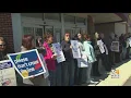 Stop Shop Workers Strike Many Shoppers Go Elsewhere