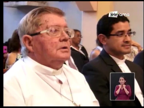 Analizaron proceso canonización de mons. Juan Larrea Holguín