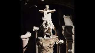                                             مع عدم احترامي                                  دندنها